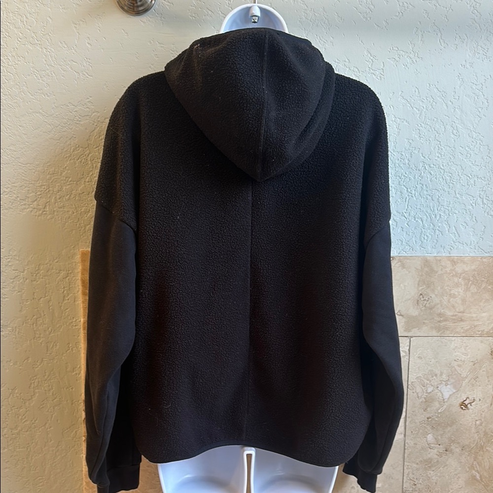 Adidas Men's Black Fleece Pullover hfm - Picture 3 of 4